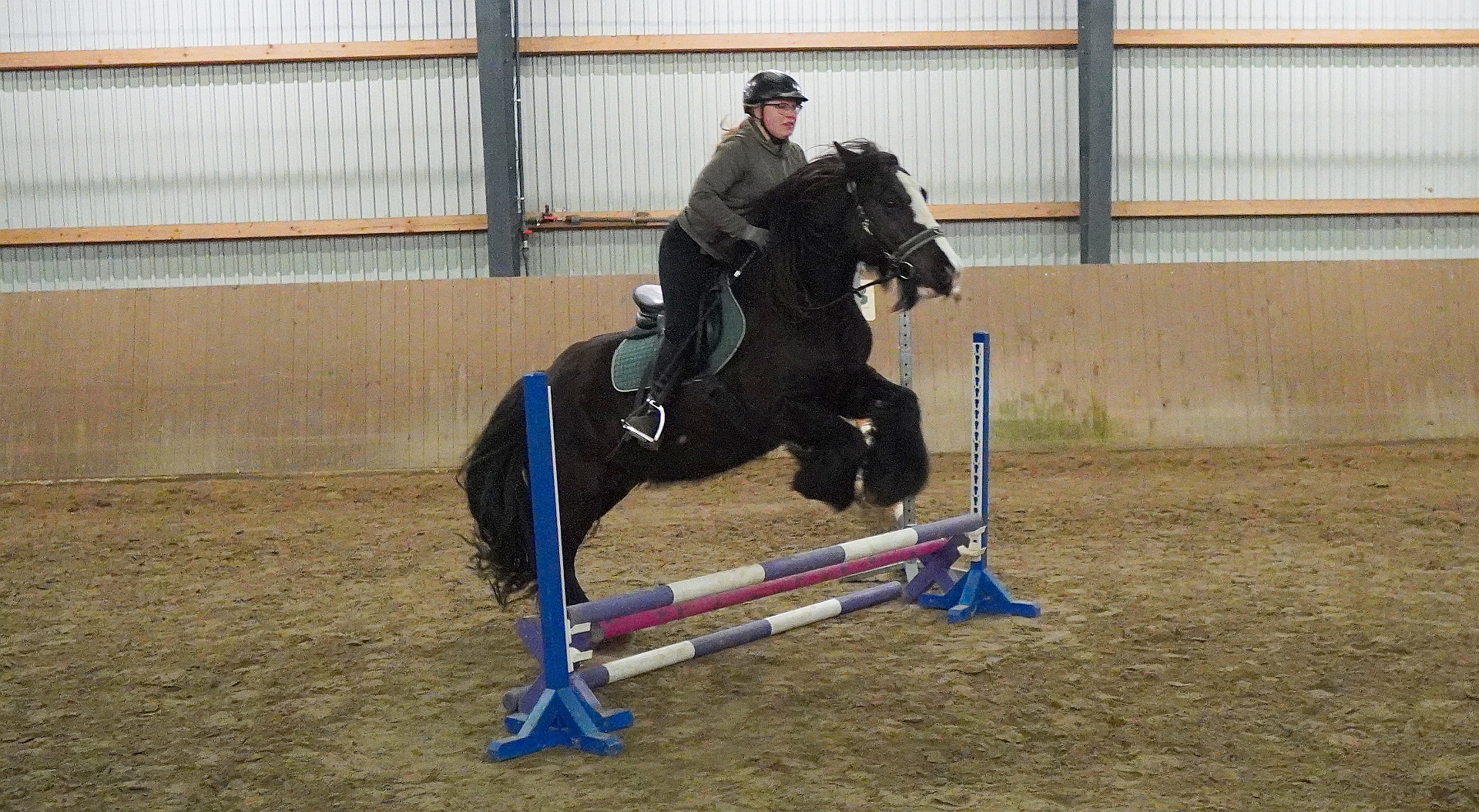 20220318 A081a HT Reitgruppe Fr2000 Springen