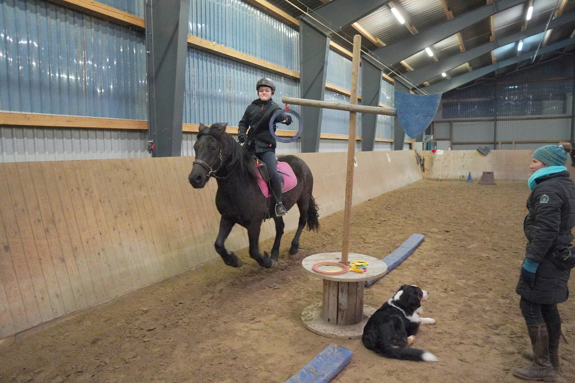 20220302 A157 HT Reitgruppe Mi1900