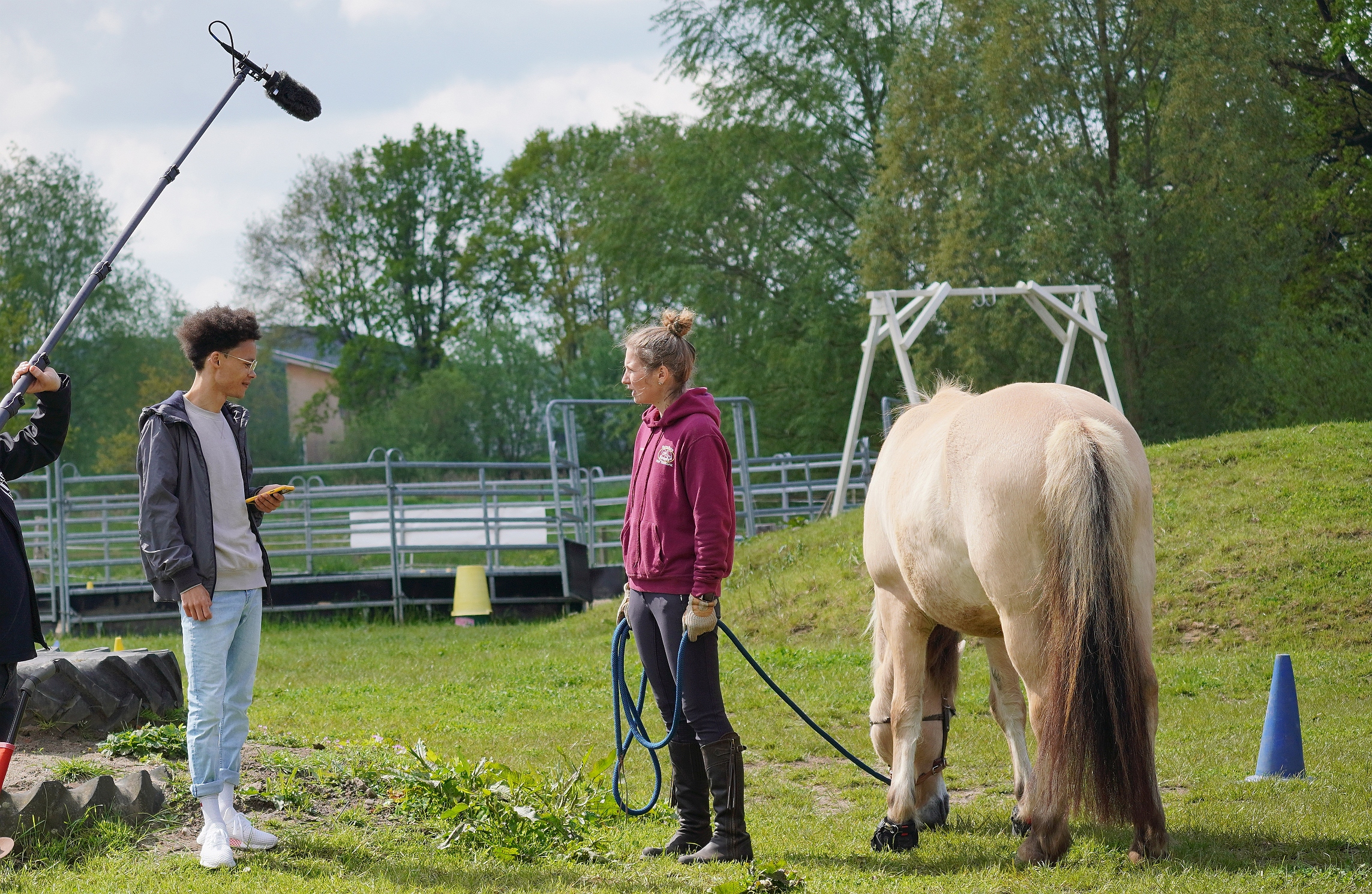 20210519 A024a HT Filmteam CD Kaserne